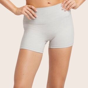 Set Active Formcloud Cloud Biker shorts in heather gray size medium